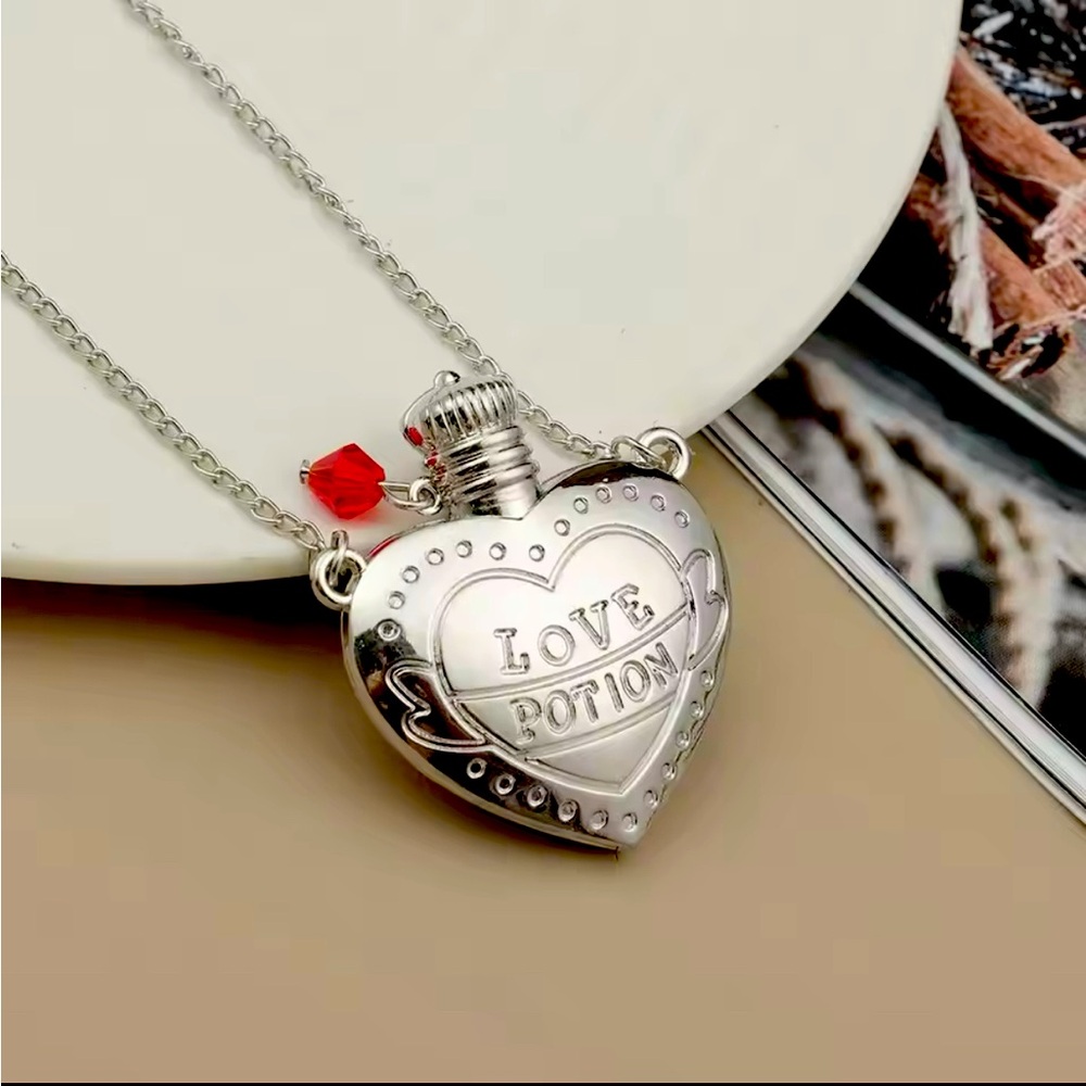 Love Potion bottle Necklace, New